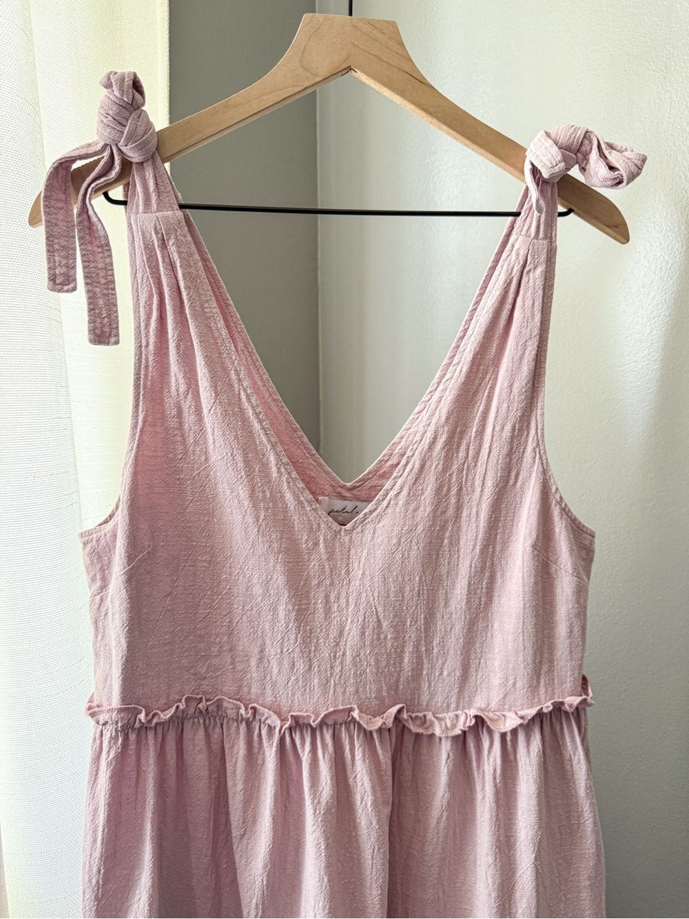 Petal & Pup Pink Tie Strap Tiered Shift Dress Size 6 - Picture 3 of 8